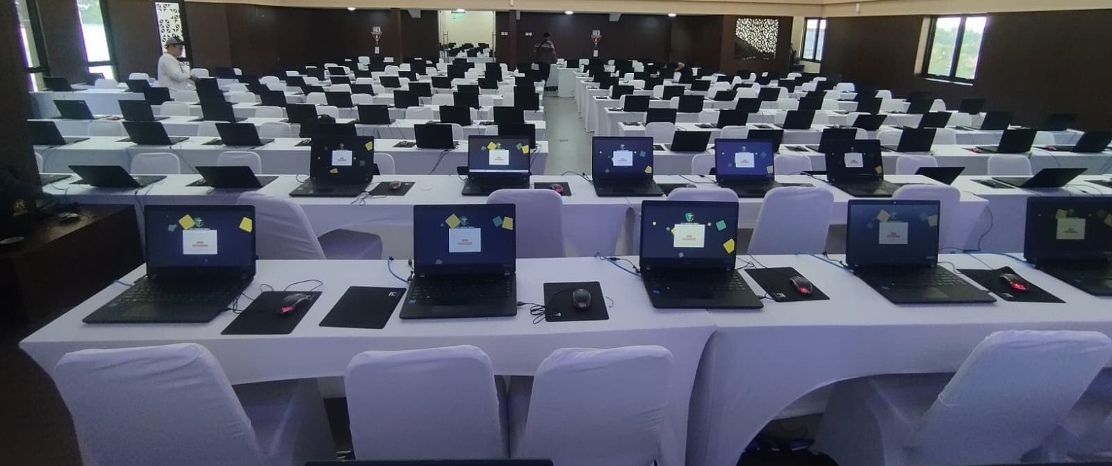 Laboratorium Ujian Terpadu & Jaringan Kabel LAN Pendidikan Tinggi